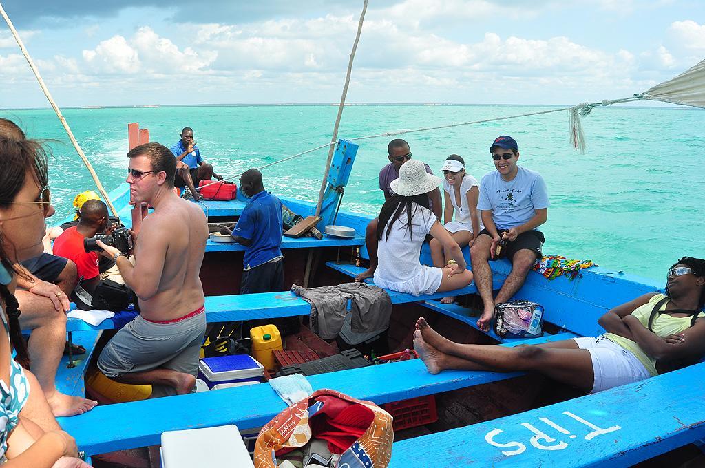 Dolphin Dhow Beach Safaris Vilankulo Exterior foto